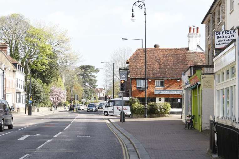 Tonbridge High Street, home to Tonbridge School where a new blue plaque is to go on show