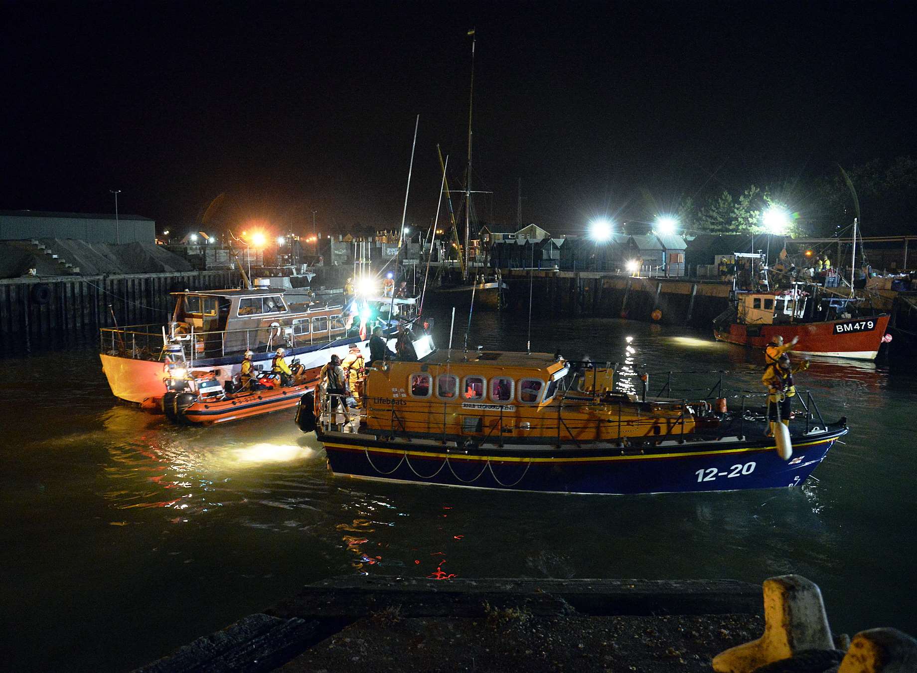 The Whitstable Atlantic-85 Lifeboat Lewisco and the Margate ‘All weather’ Mersey Class Lifeboat Leonard Kent were launched to assist the motor cruiser.