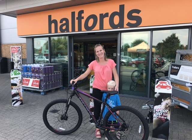 Ashford nurse receives amazing gift after bike is stolen at work