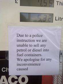 Notice at Texaco petrol garage in Medway