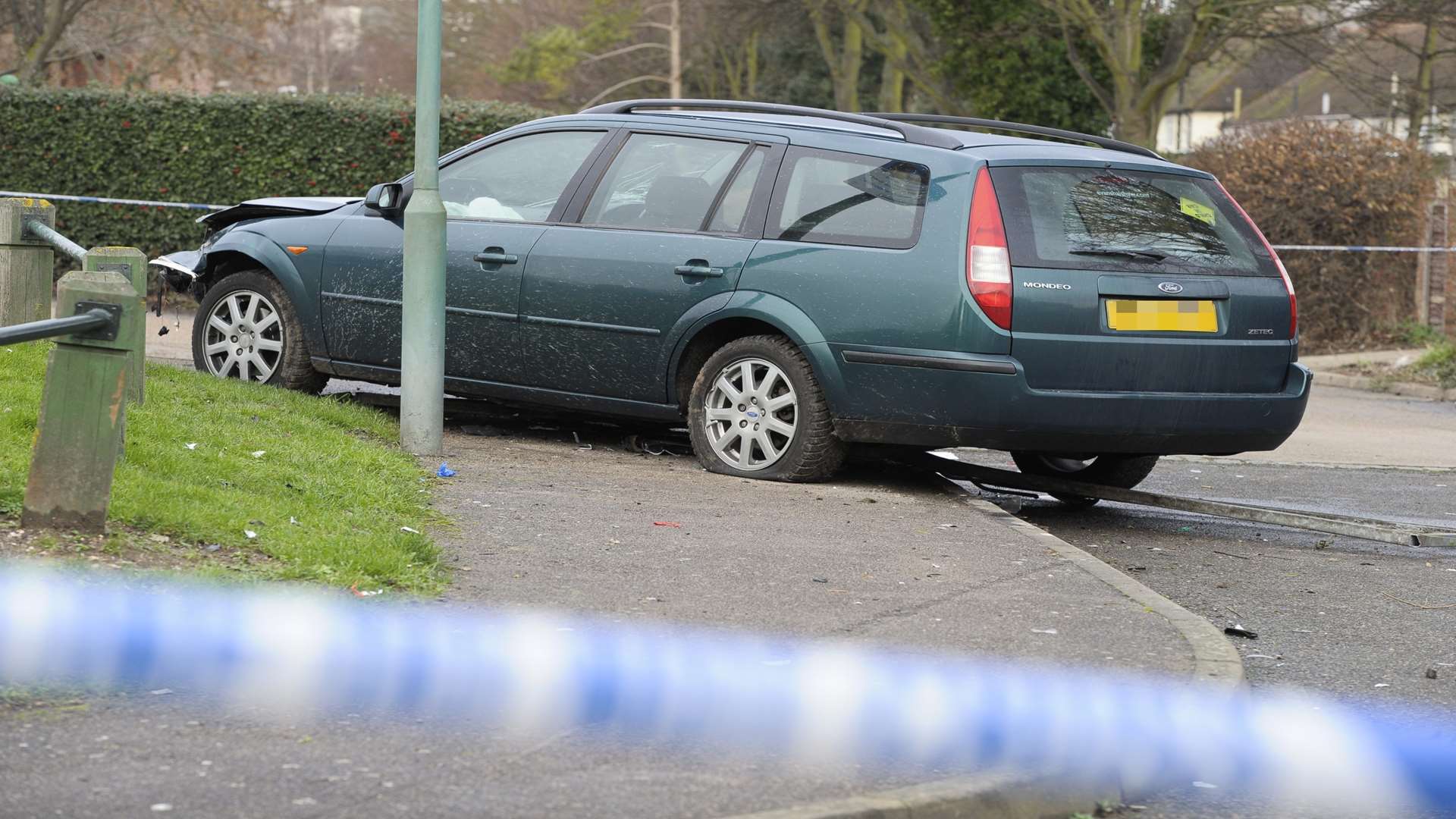 A police cordon around the car in Castlemaine Avenue. Picture: Andy Payton