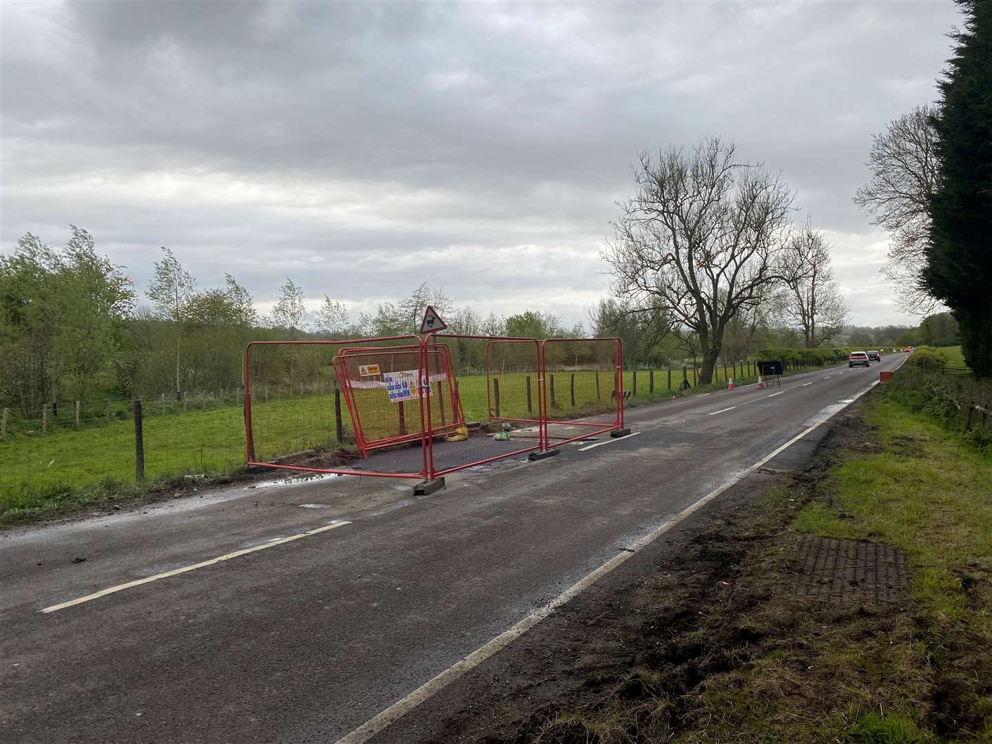 The A28 Ashford Road is shut again following a South East Water pipe repair near Godmersham