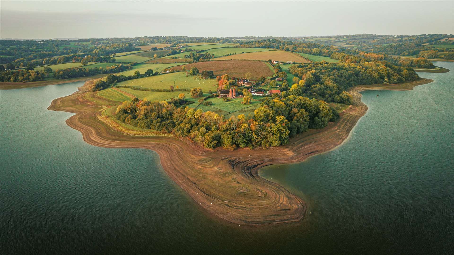 The walk around Bewl Water is 12.5 miles long