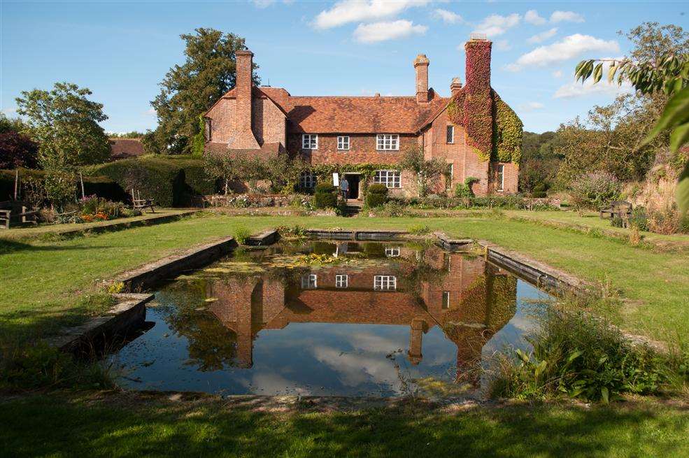 Bore Place House, Chiddingstone