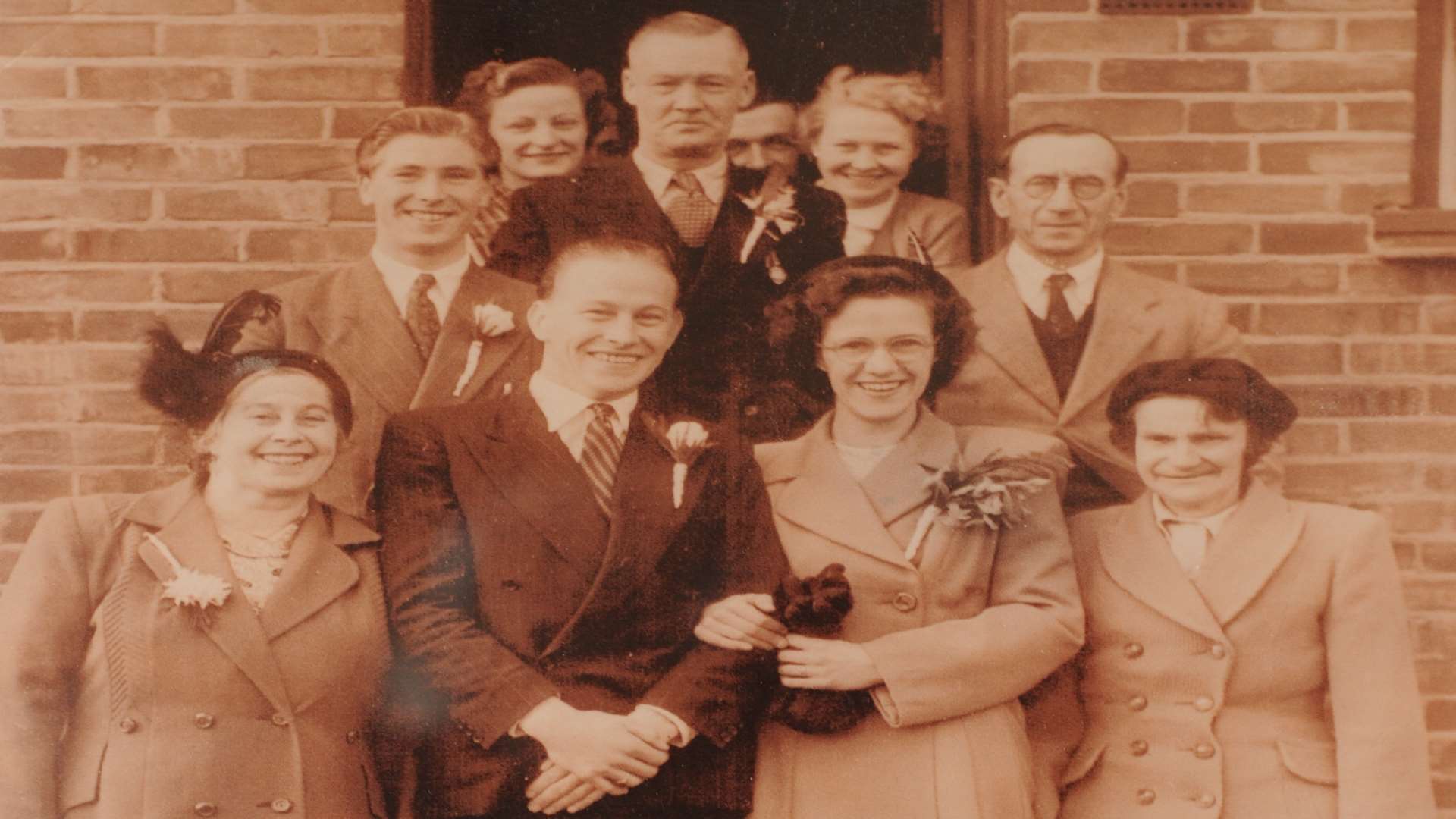 Ronald and Violet Smith on their wedding day