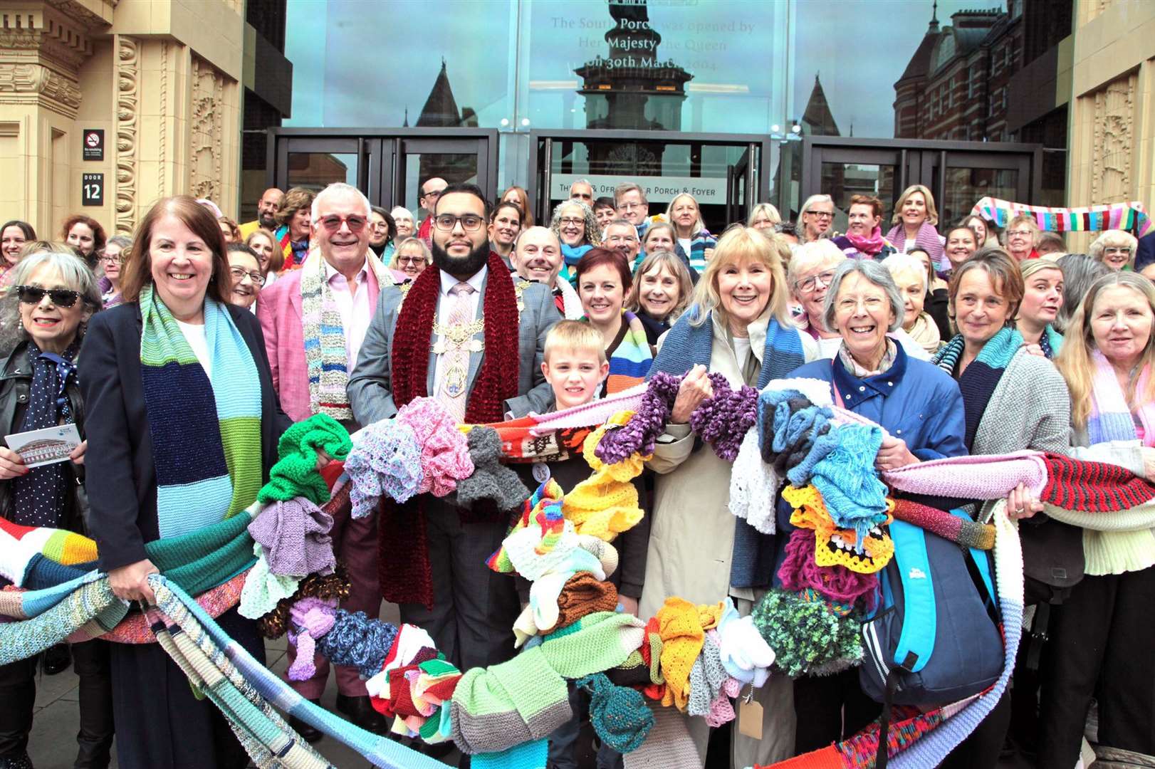 More than 100 volunteers helped to wrap Royal Albert Hall (Roger Brown)