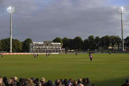 New St Lawrence floodlights