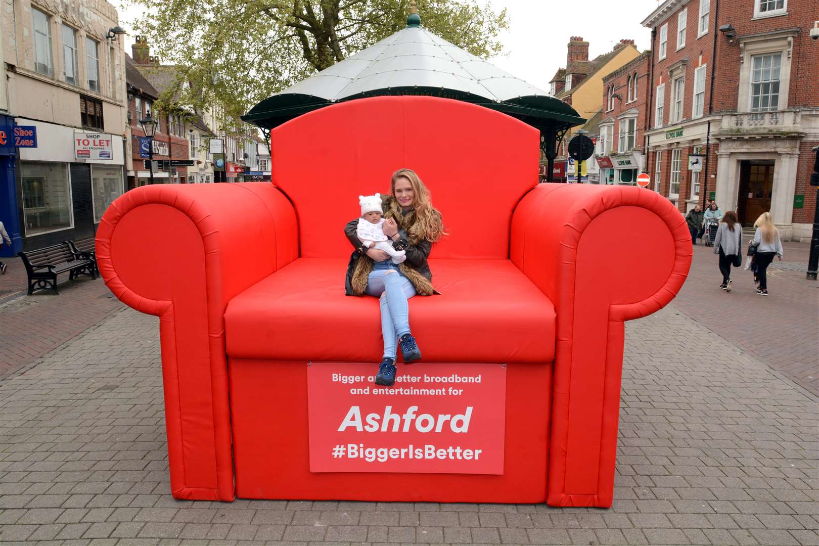 giant arm chair