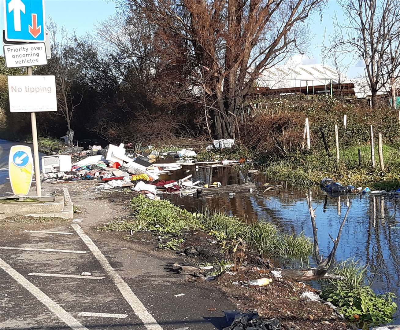 The fly-tipping on Wallhouse Road, near the Darent Industrial Park.