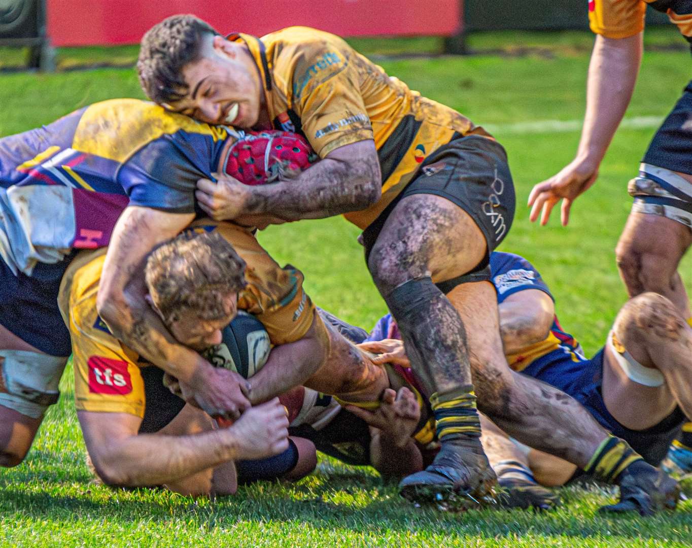 Tyler Oliver and Eoin O'Donoghue combine in Canterbury Rugby Club’s weekend home 31-10 win against Oxford Harlequins. Picture: Phillipa Hilton