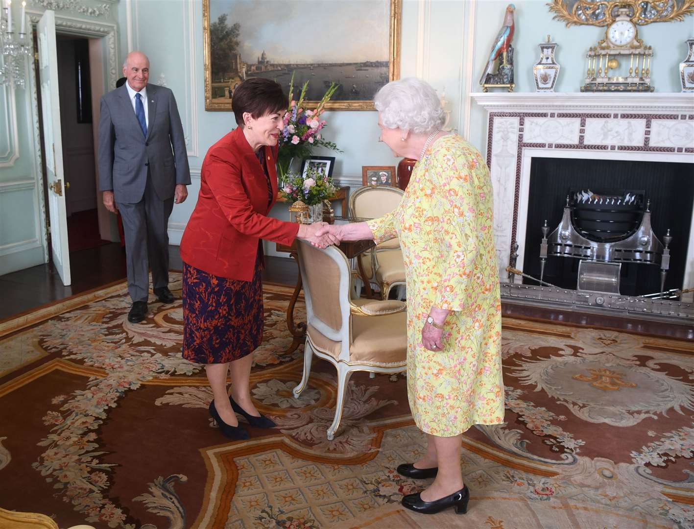 Dame Patsy Reddy with the Queen (Victoria Jones/PA)