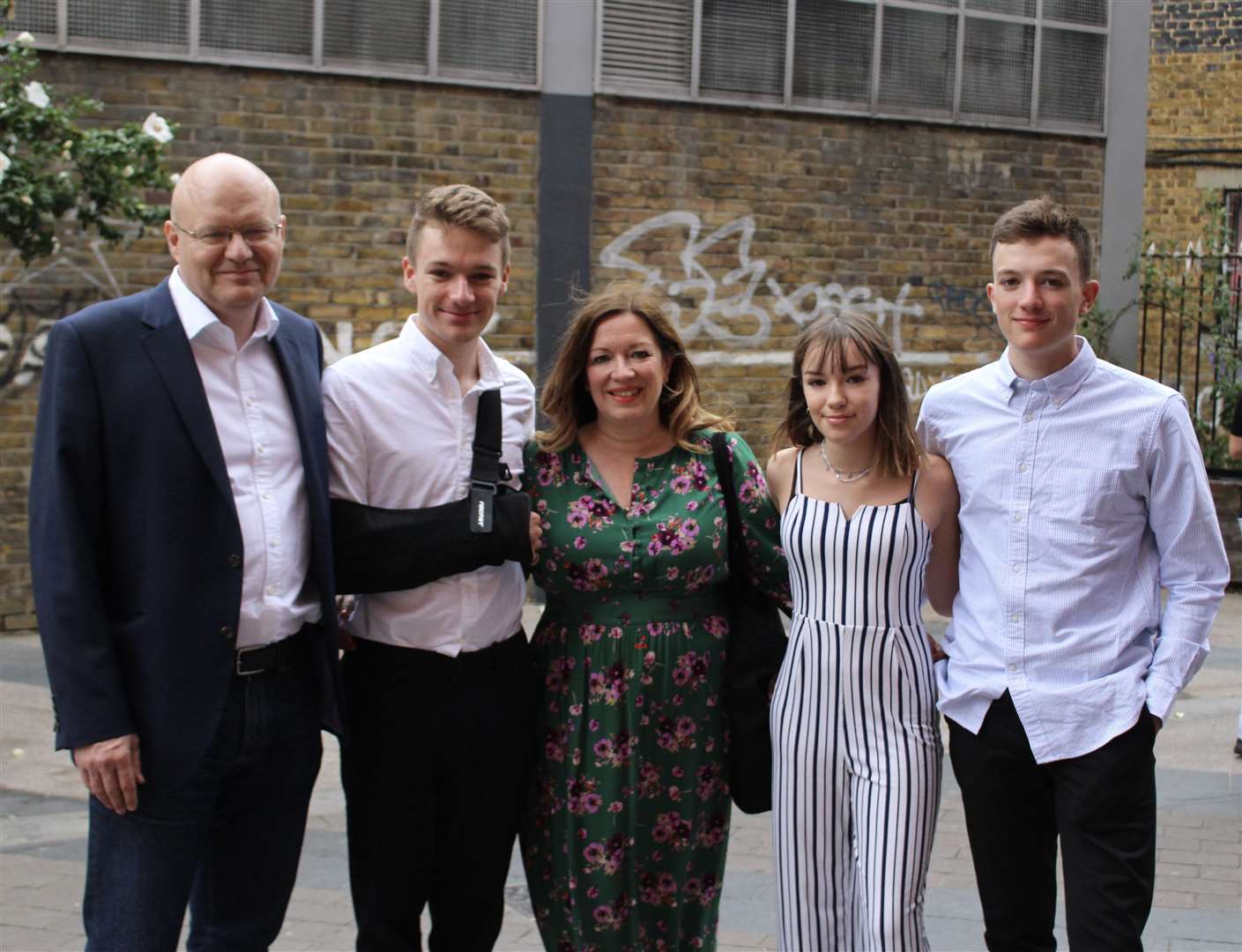 (l to r) Tim, Ethan, Nicky, Lucy and Leo Hayter (Hayter family/PA)