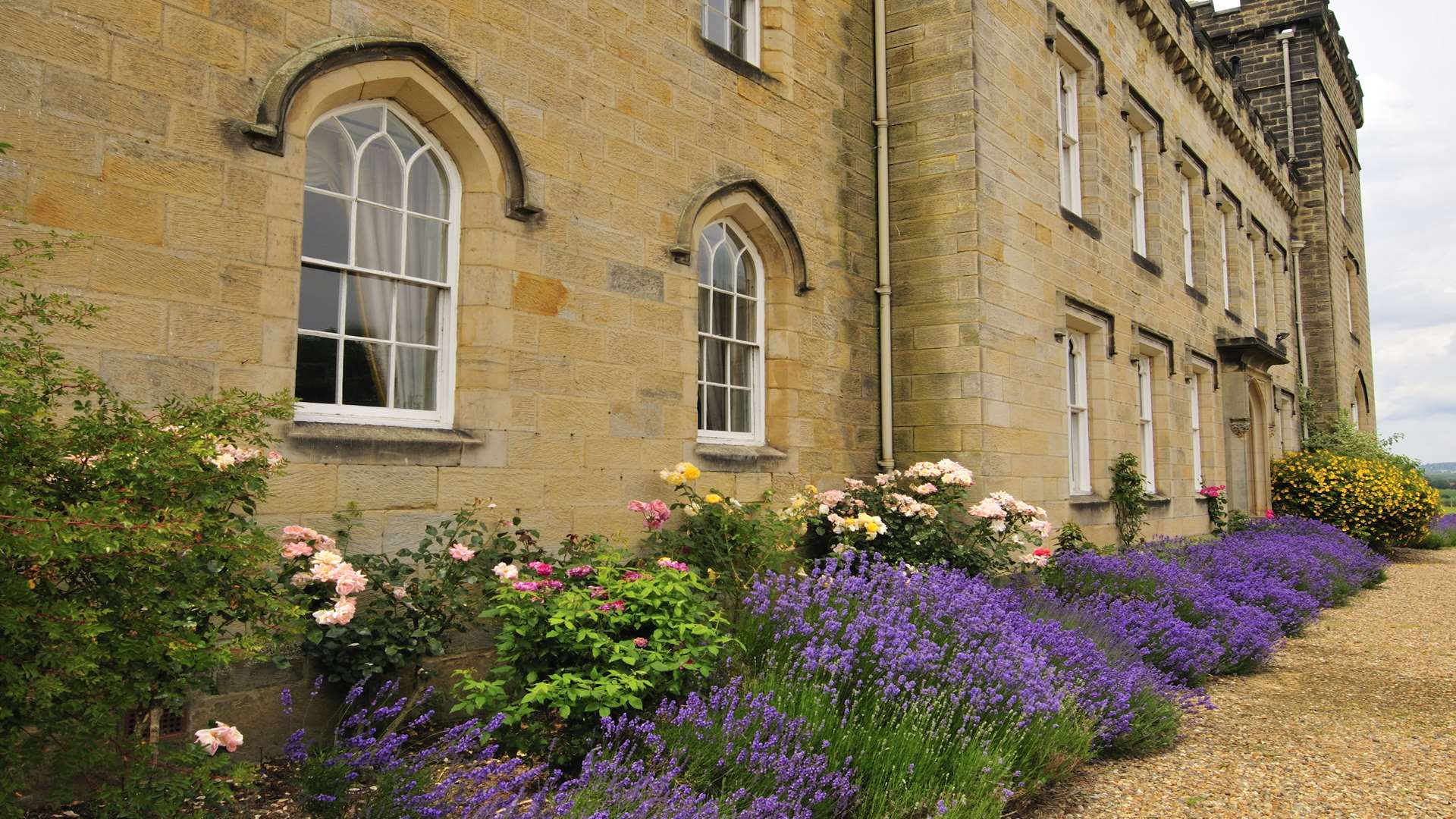 Chiddingstone Castle