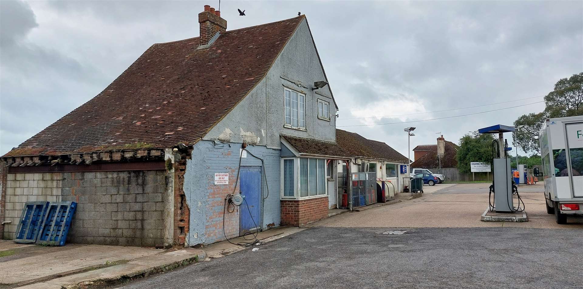 The current shop at the Northdown Service Station, also known as Gulf Petrol Station, will be knocked down to make way for the new store