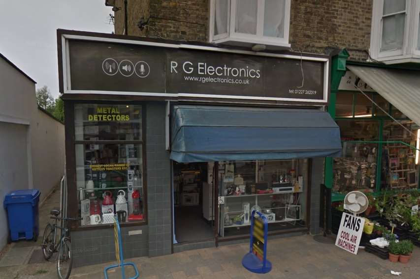 RG Electronics will close in April.
