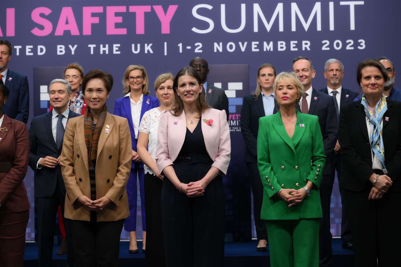 ‘Worldfirst’ Bletchley declaration on AI safety agreed ahead of summit