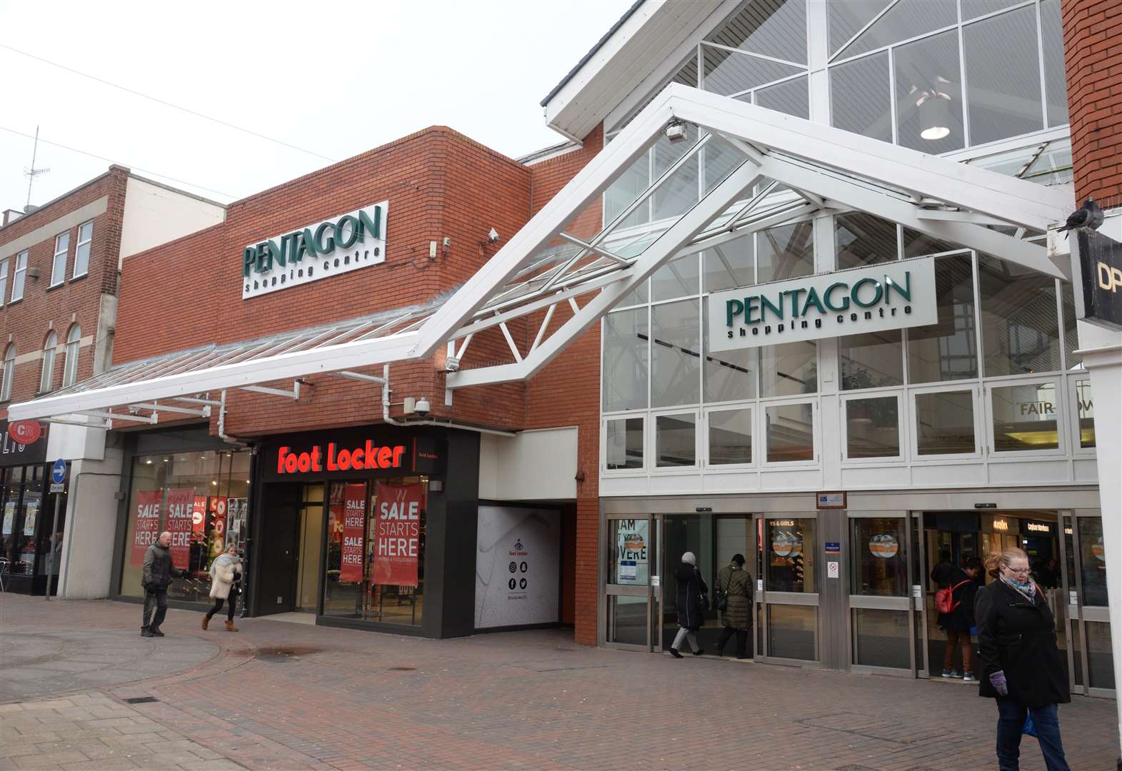 Medway Council plans to spend £45 million on Pentagon Shopping Centre ...