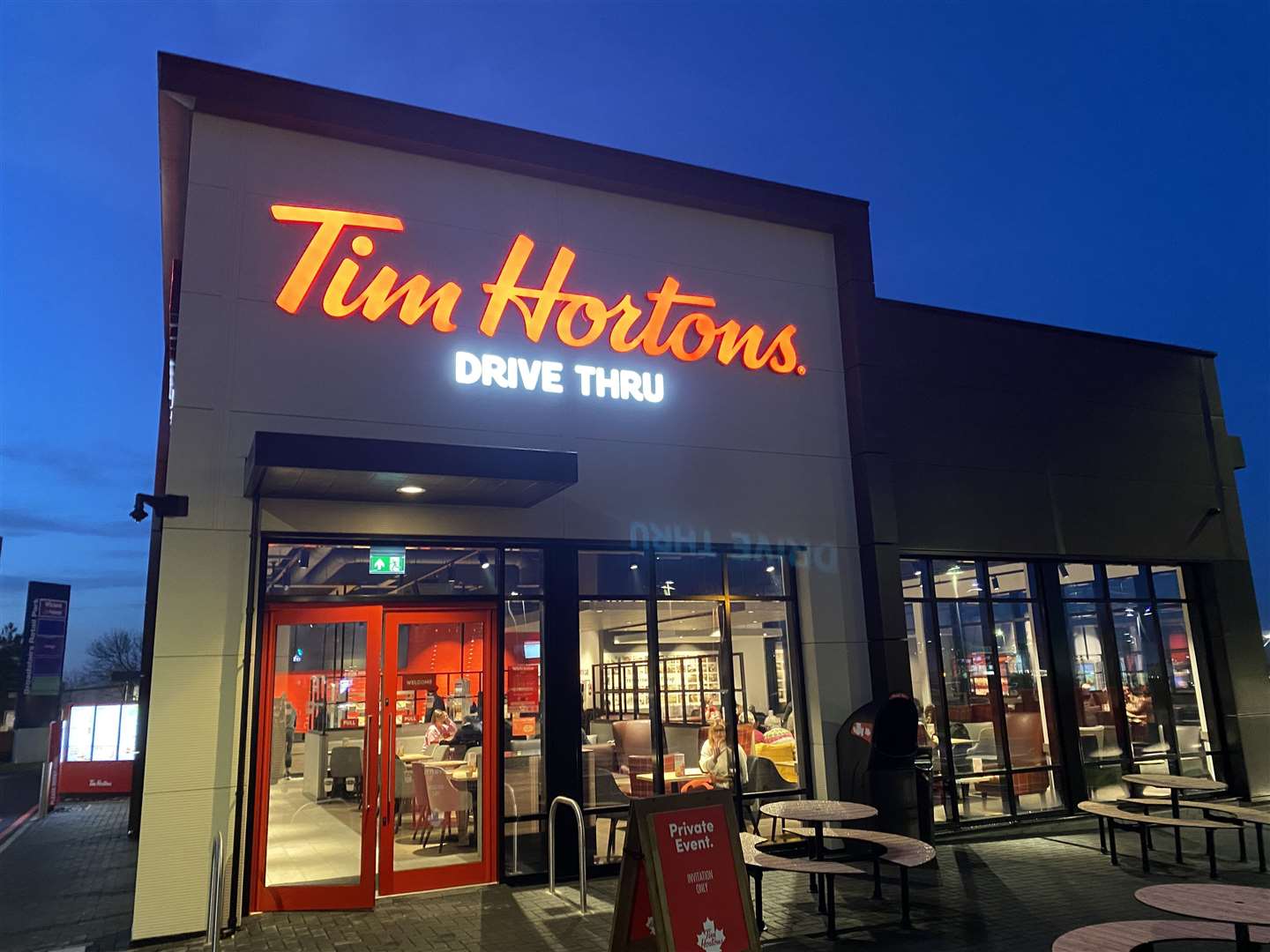 Tim Hortons celebrates Broadstairs coffee shop opening