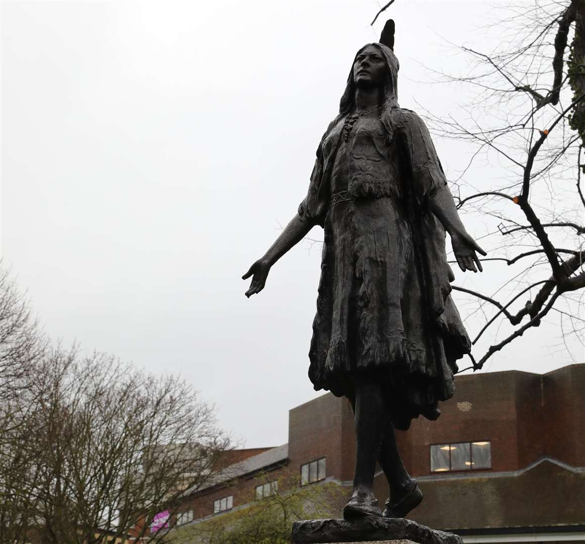 Gravesend magazine cover..Princess Pocahontas staue in St George's Church, Gravesend..Picture: Andy Jones. (40849469)