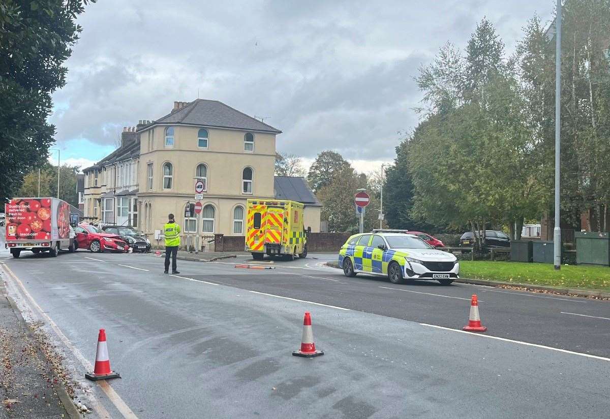 A28 Canterbury Road in Ashford blocked after three-car smash including Tesco delivery van