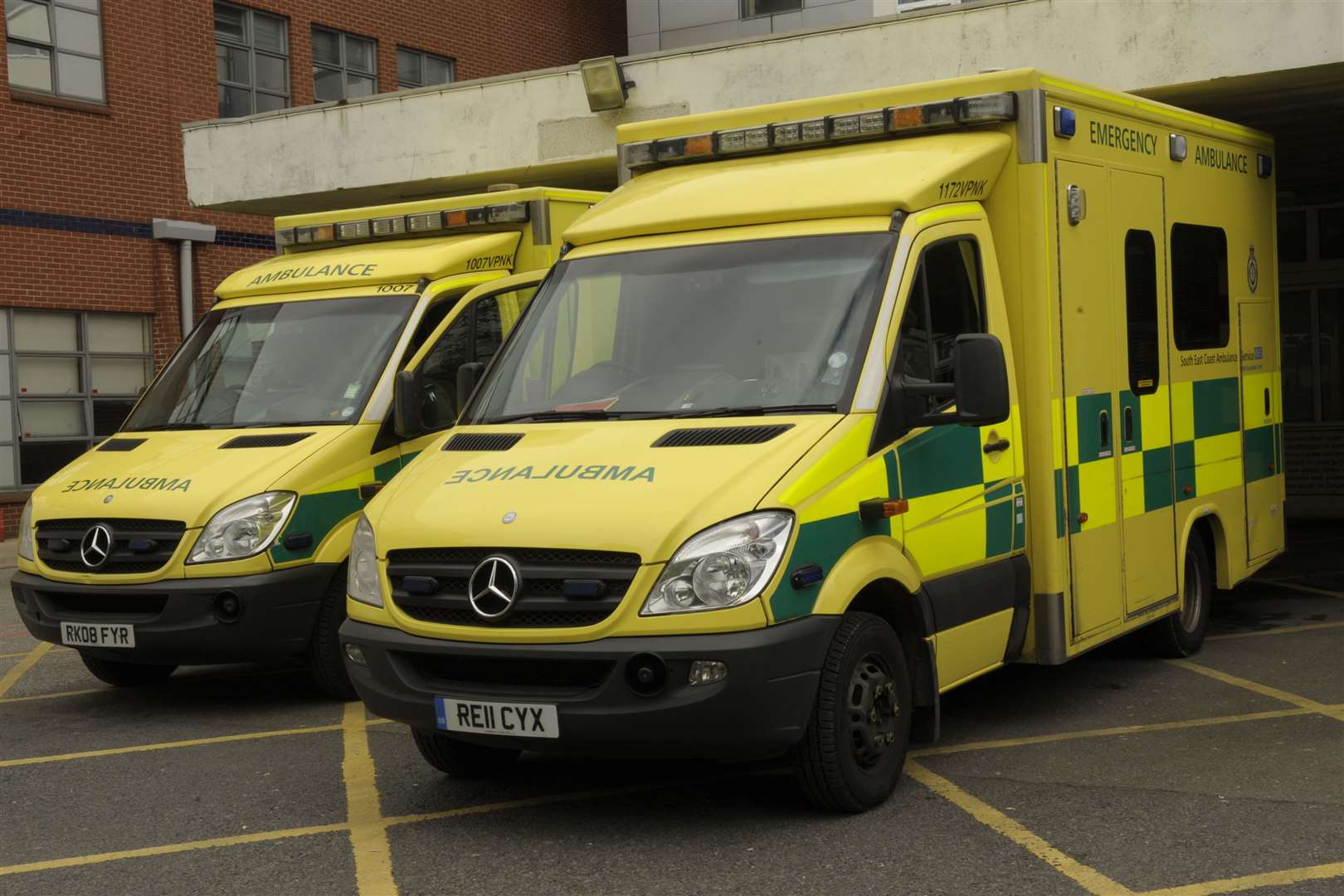 South East Ambulance Service sends staff from Sussex and Surrey to Kent ...