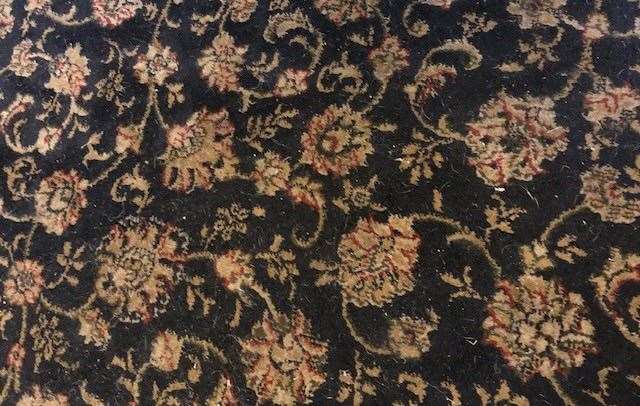 A forgiving pattern for a pub carpet
