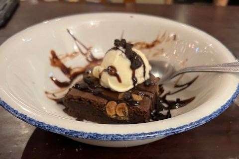 Very much a 'two-spoon woman' Mrs SD was perfectly happy to dig in and try the chocolate brownie