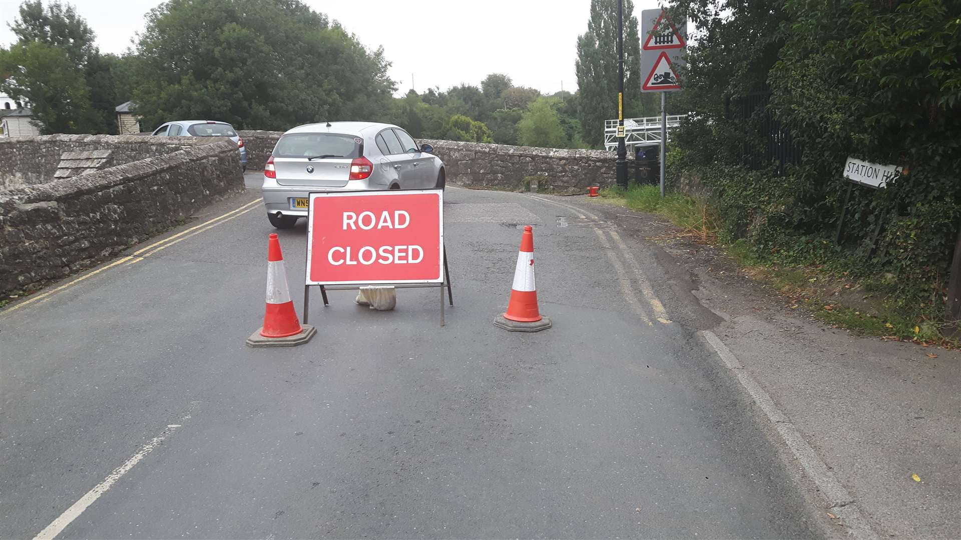 East Farleigh Bridge and Milton Street to be closed to repair potholes