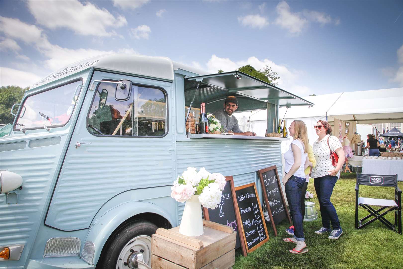 En el festival se sirve comida callejera, cocina internacional, dulces y deliciosas bebidas.  Foto: Festival Gastronómico