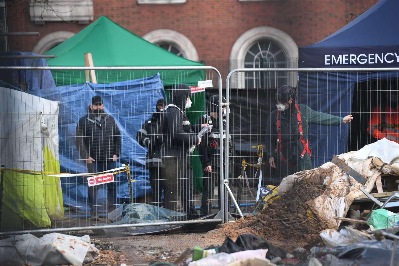 Enforcement officers continue efforts to remove protesters from the tunnels (Kirsty O’Connor/PA)