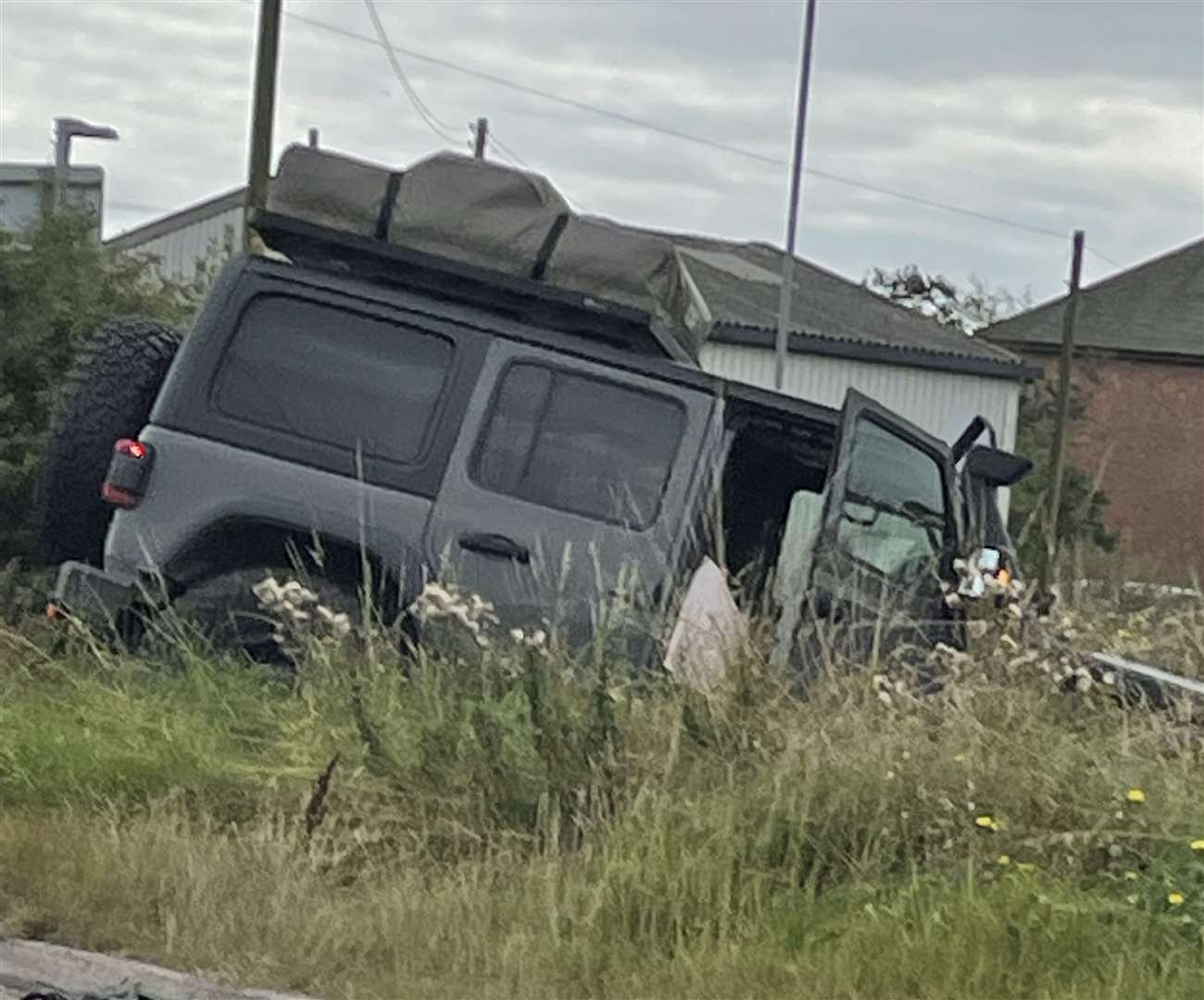 A 4x4 left the road in the crash