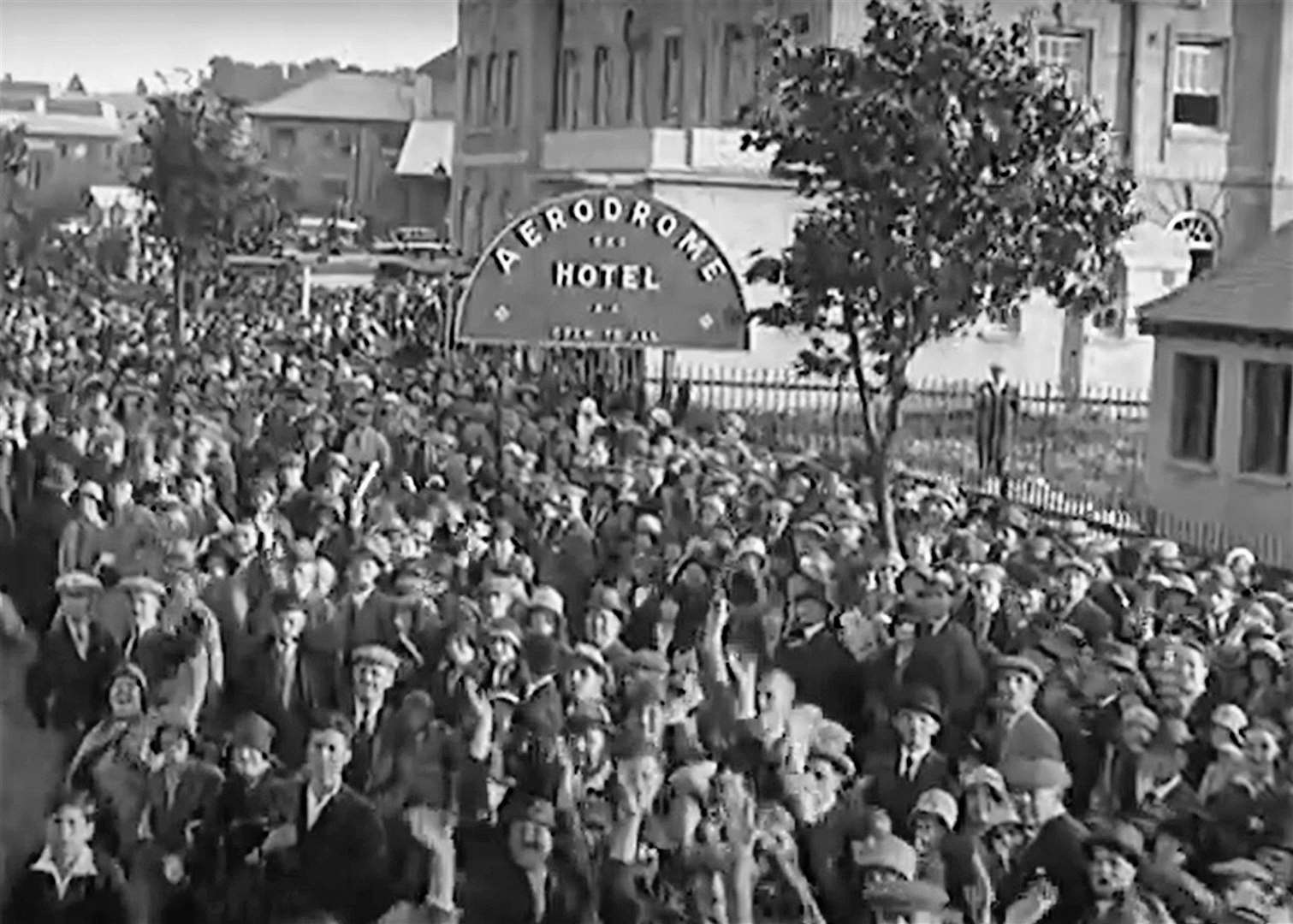Thousands turned out to see Amy Johnson return home to England. Picture: British Pathe / YouTube