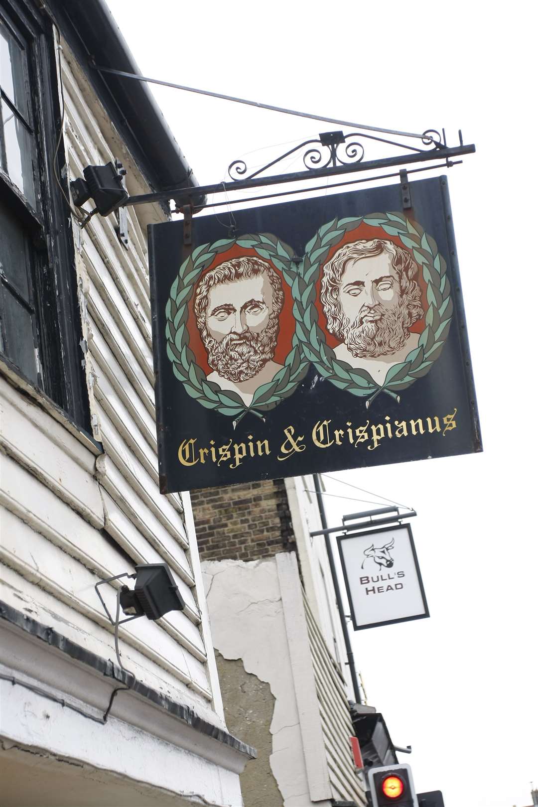Crispin and Crispianus Pub signage in London Road, Strood