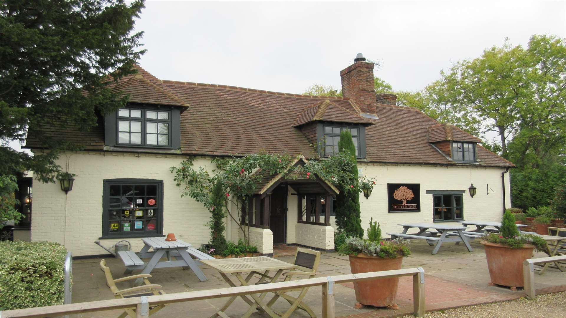 The Yew Tree, Highclere