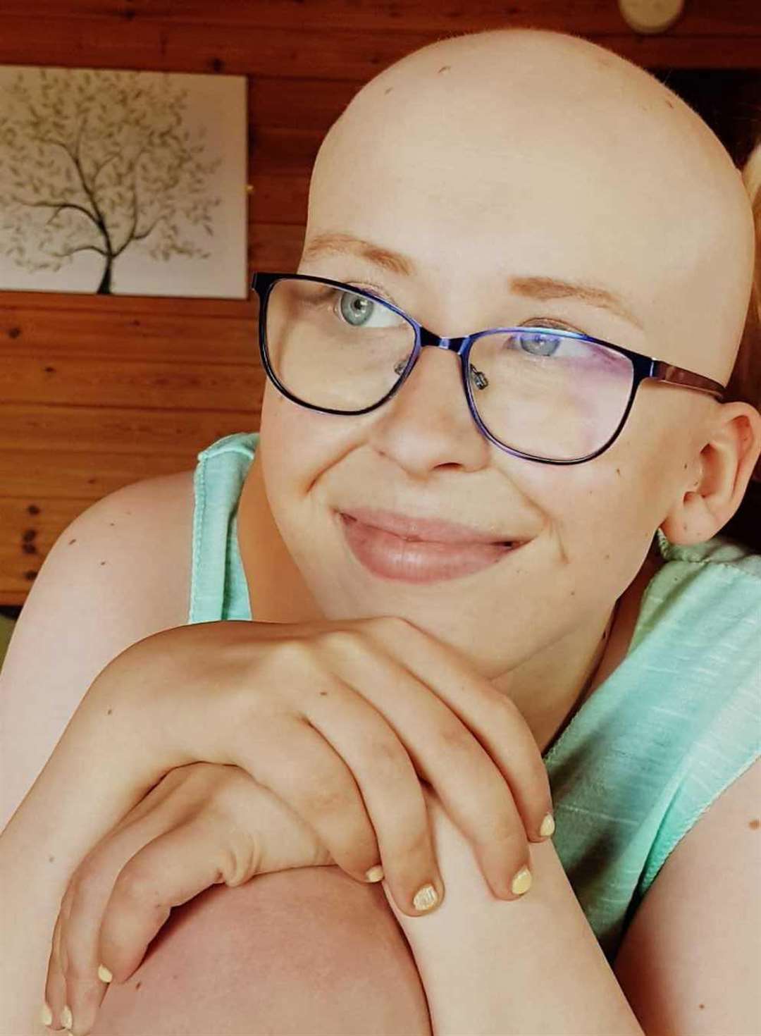 Shannon Gilliland, 16, died of cancer on September 10 (4228674)