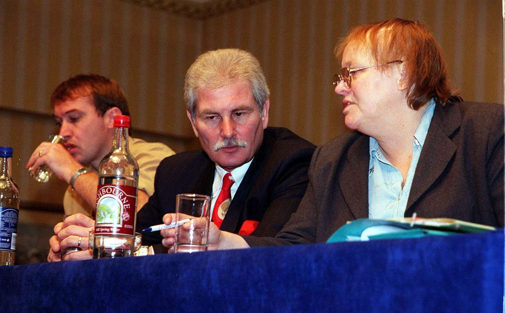 Keith Hellawell, centre, and Mo Mowlam clashed over the classification of cannabis (Anya Reid/Brighton Argus/PA)