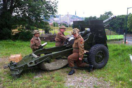 Cannon fire at Fort Amherst