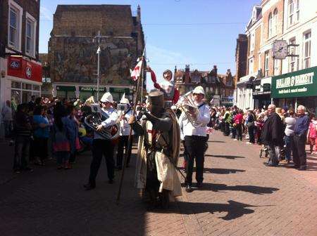 St George's parade, Dartford