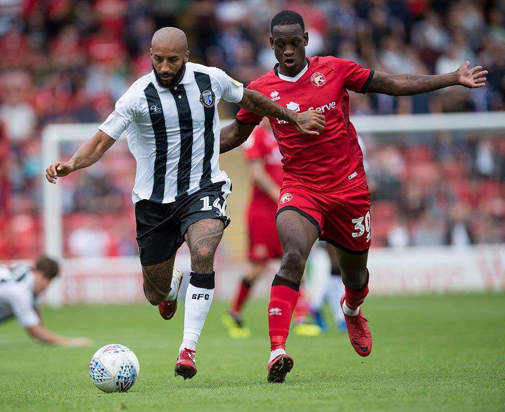 Walsall v Gillingham action Picture: Ady Kerry (3665821)