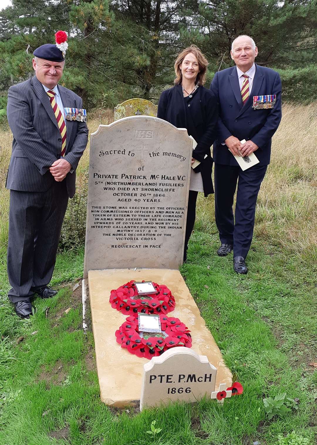 From left to right: Mjr Chester Potts, Rebecca Maciejewska and Cnl James Denny