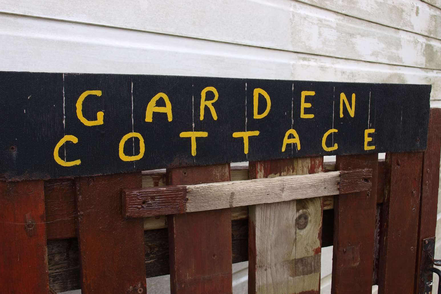 Garden Cottage at Dungness, thought to have featured on a Pink Floyd album.