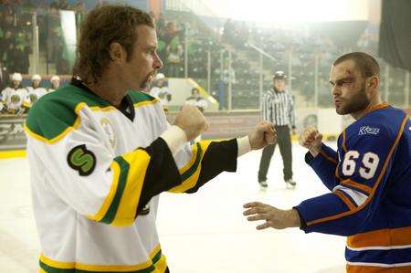 Liev Schreiber as Ross Rhea and Seann William Scott as Doug Glatt. PA Photo/E1 Enterainment Films.