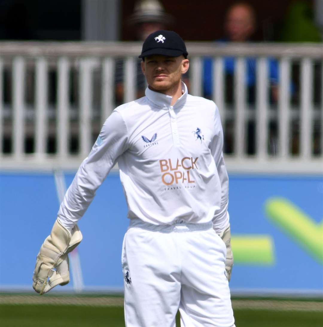 Kent skipper Sam Billings decided to bowl first but his side will need to be on top form when they bat. Picture: Barry Goodwin