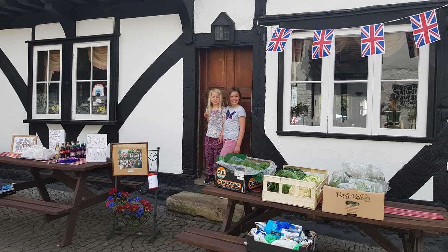 Alice and Ellen with donations for Help for Heroes outside the Yew Tree during the Covid-19 lockdown. Picture: Yew Tree / Facebook