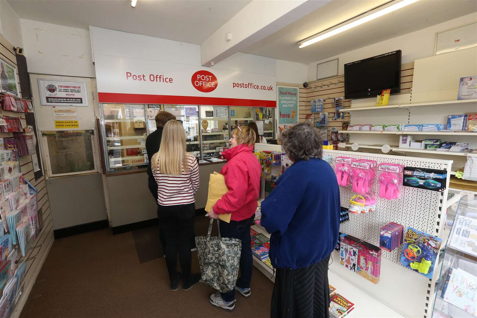 Customers had to find alternatives when the Maidstone store closed due to staff shortages