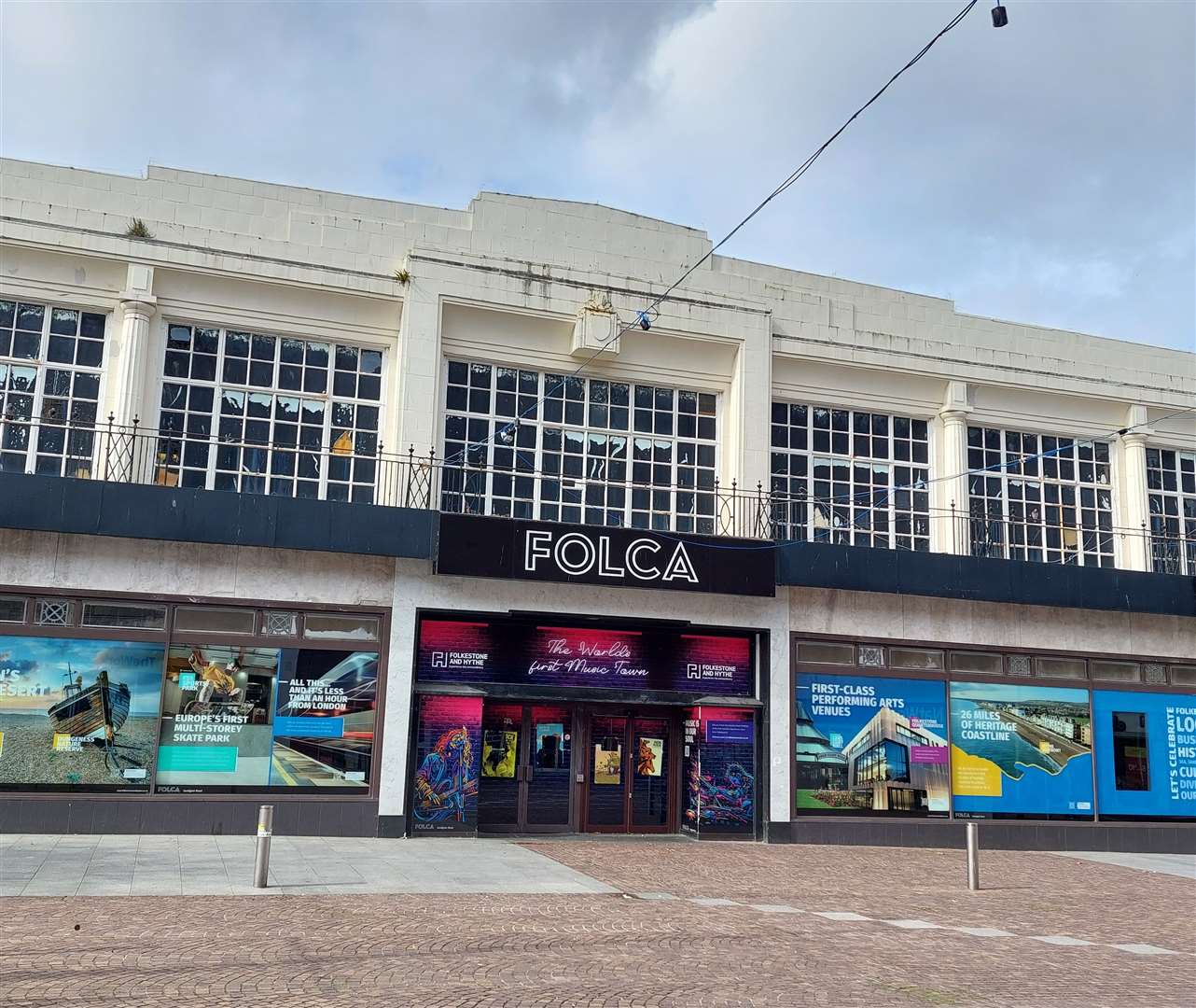 KKC has announced plans to move Folkestone library into the former Debenhams