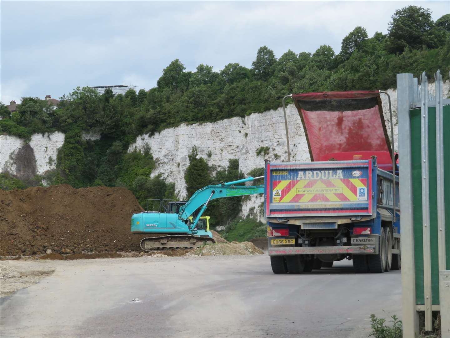 Vic Haywood has conducted research on the adverse impact of building works in Strood