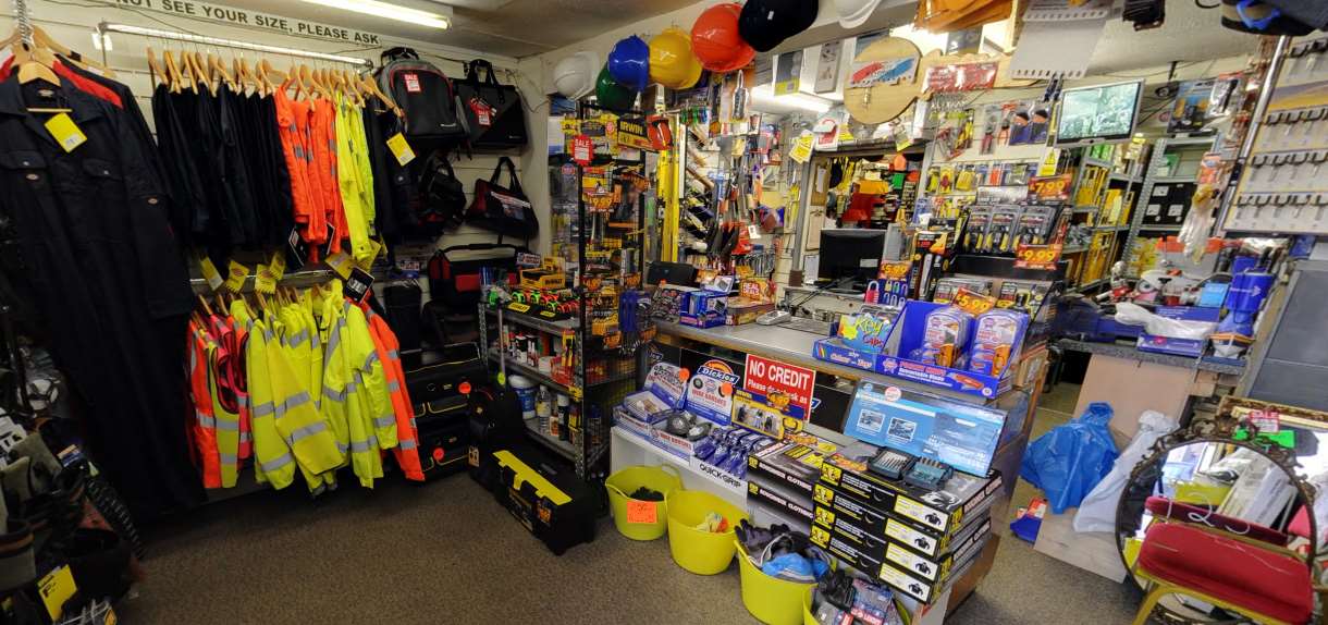 Dydes Locks offers a range of tools and equipment.