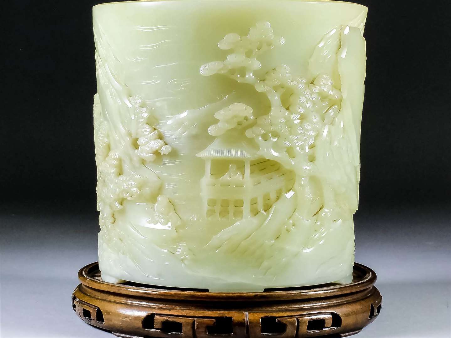 This five inch Chinese jade brush pot sold for £50,000