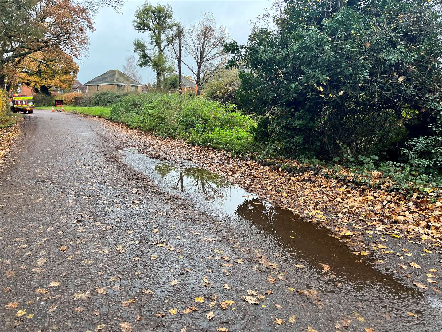 Verges are “chewed up” thanks to the huge vehicles